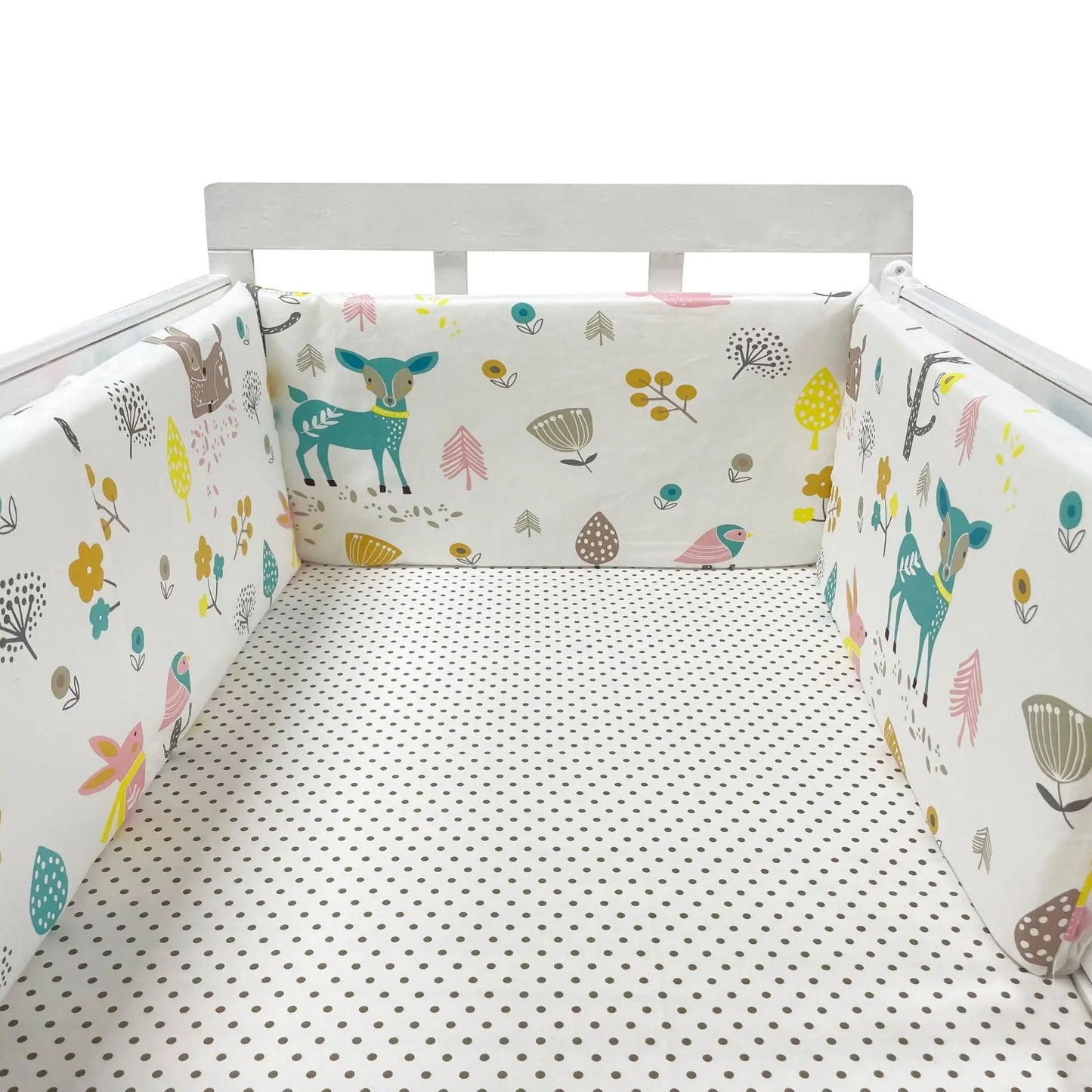 tour de lit bebe motif biche