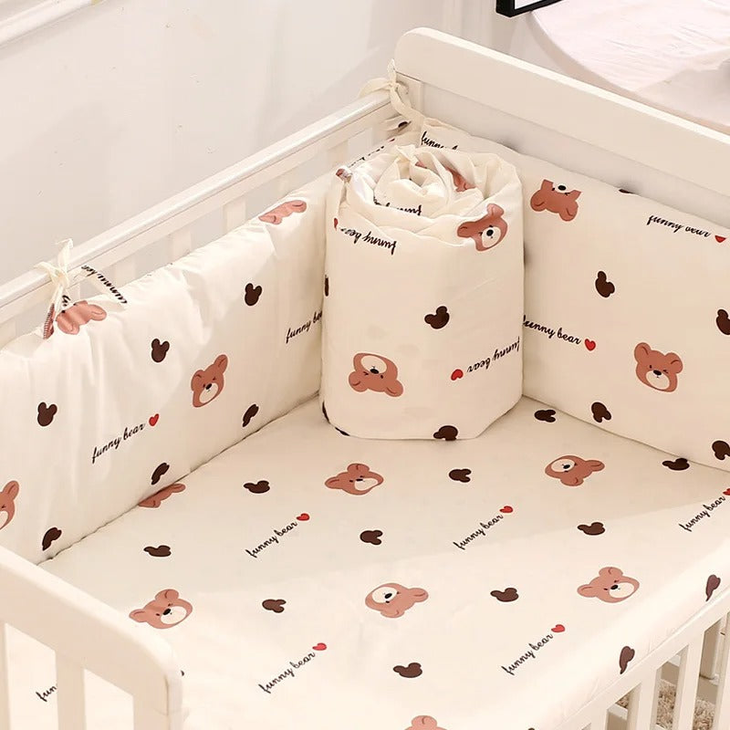 tour de lit bebe motif tete ours