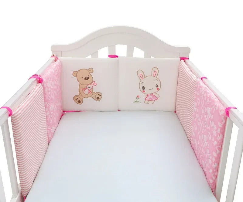 tour de lit bebe rose